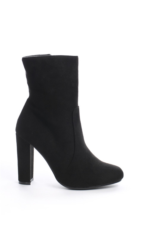 Schwarze hohe Stiefeletten