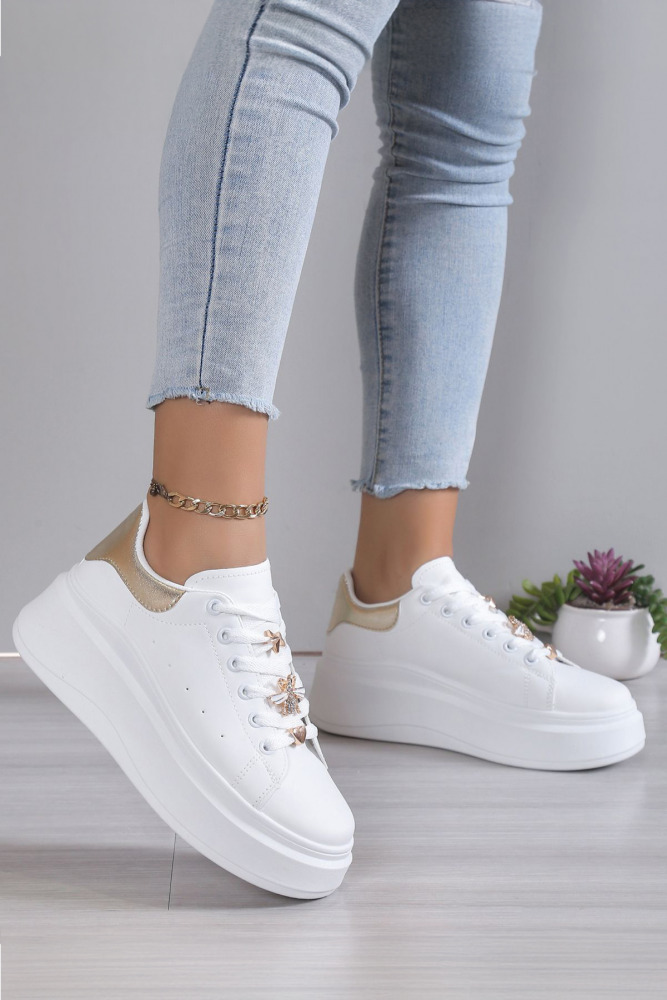 Sportovní boty s ozdobami Bee Chic