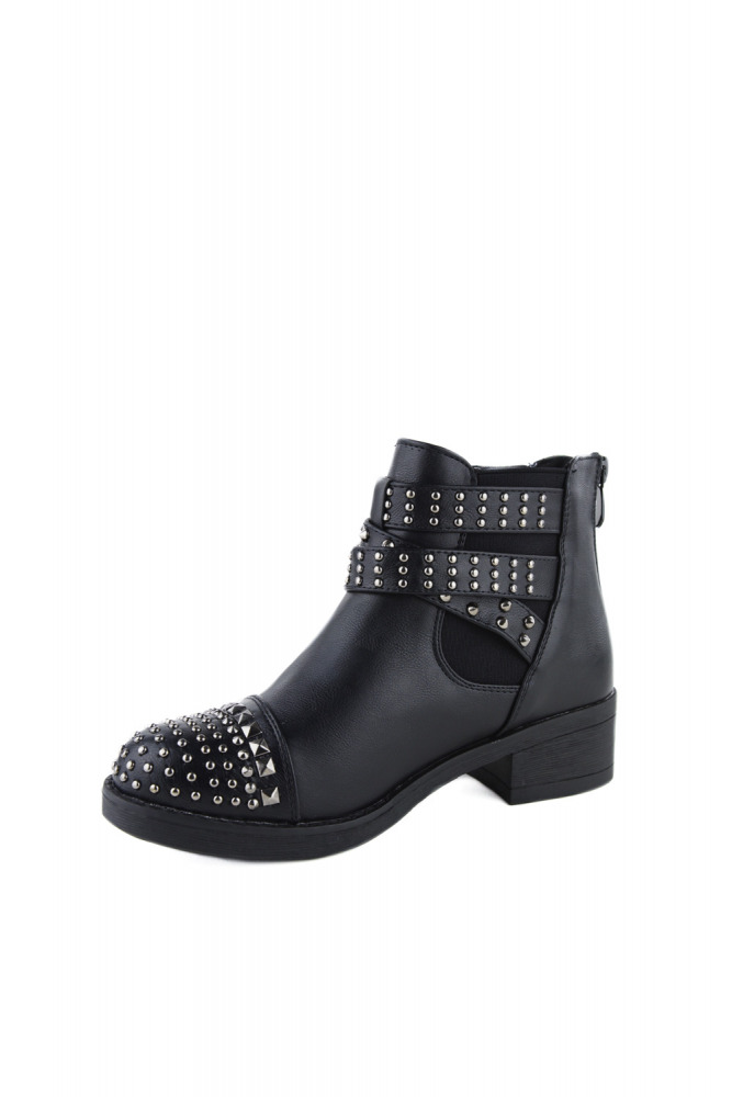 Stiefeletten mit Nieten