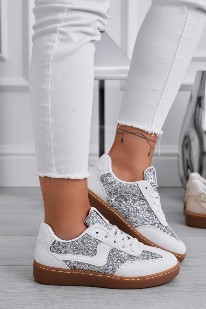 Športni čevlji z detajli iz bleščic Novalux