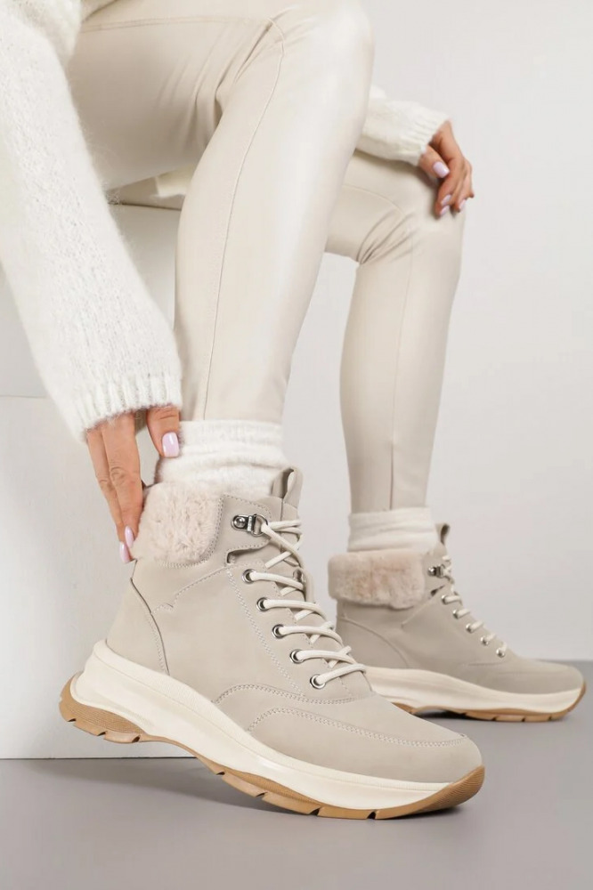 PREMIUM Sportos bokacsizma Intelligence