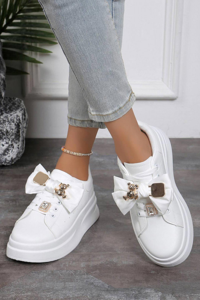 Sneakers mit Schleife Teddy