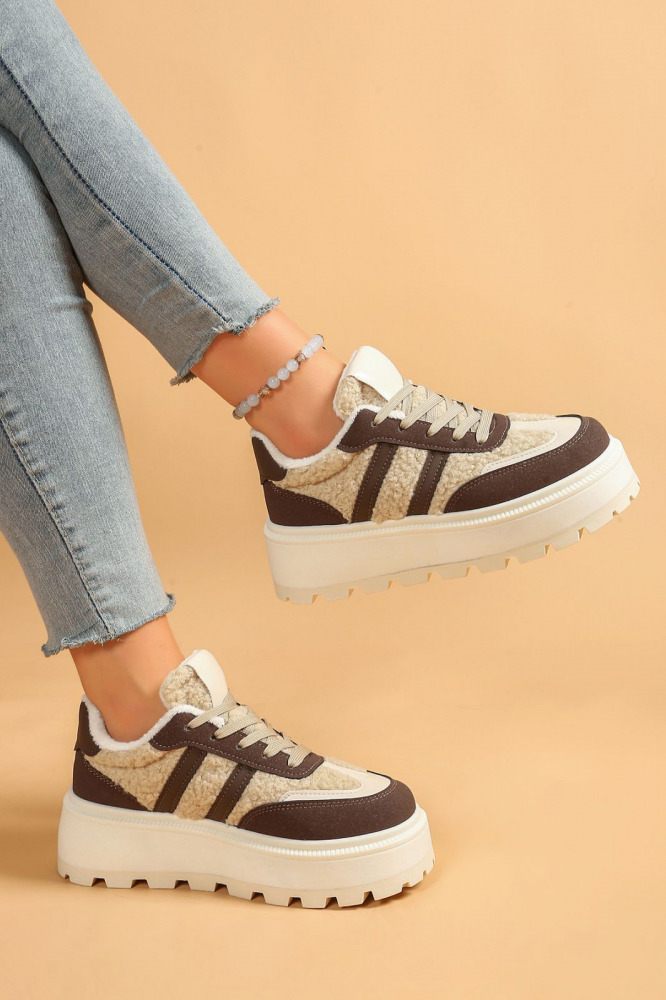 Platform-Sneaker mit Fell Woolywalkers