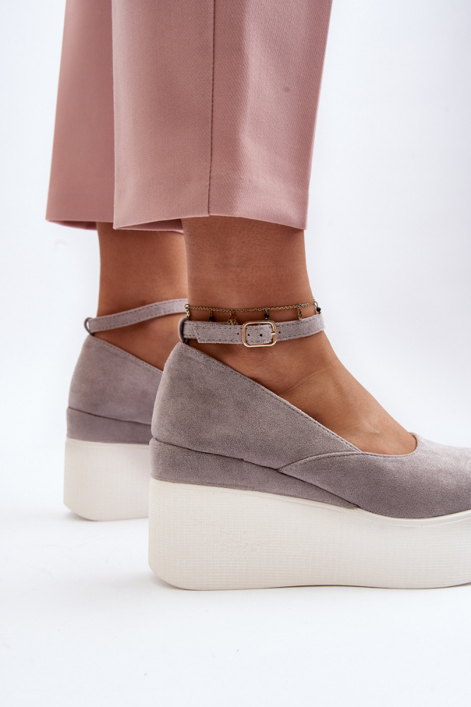 Lodičky na klinovom podpätku Keep going