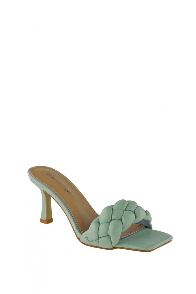 Módne prepletené sandále šľapky Vivre