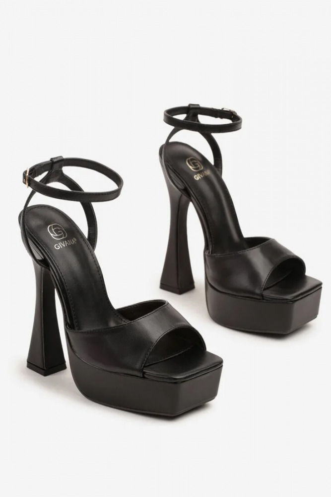 Sandali con tacco alto e platform Gossip