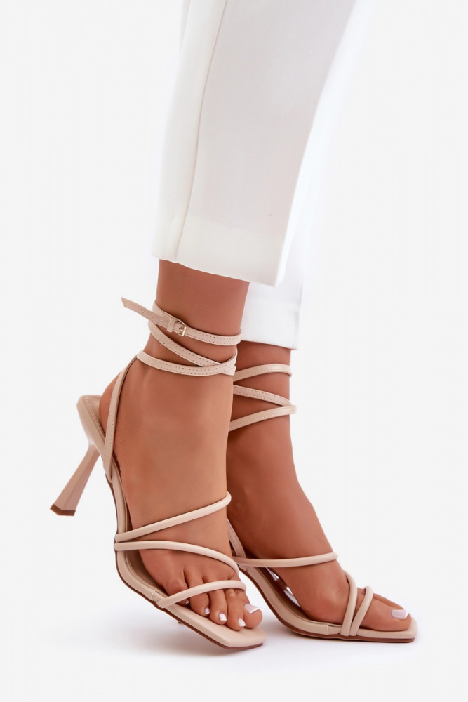 Riemchensandalen mit hochem Absatz Strappy Desire