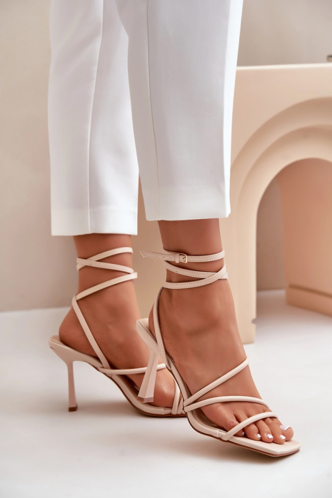 Riemchensandalen mit hochem Absatz Strappy Desire