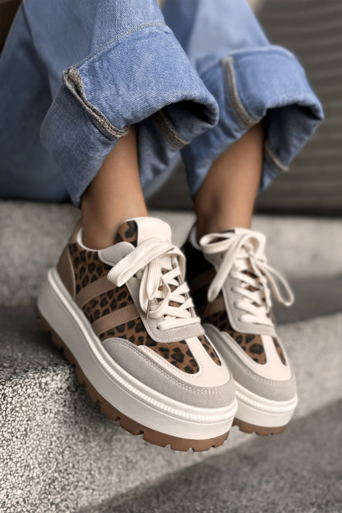 Platformové tenisky Walkers