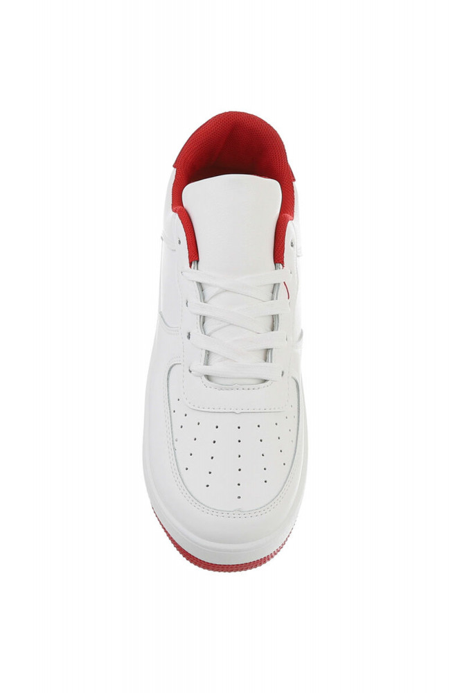 Módní sportovní boty s barevnými detaily Feel the beat